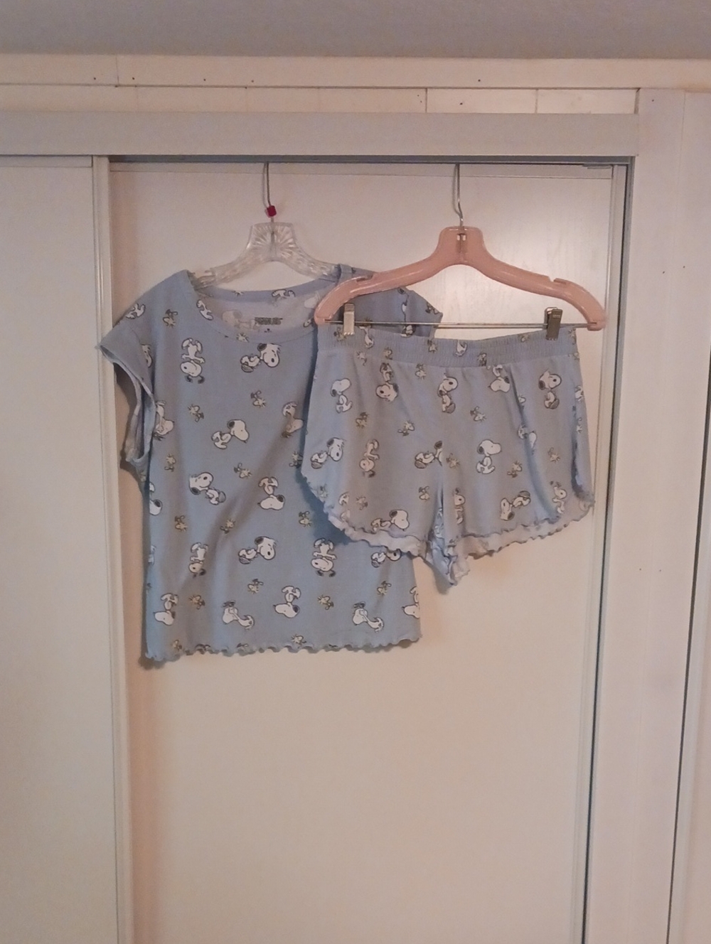 Peanuts Medium 8/10  Light Blue Snoopy Pajama Top & Shorts Set